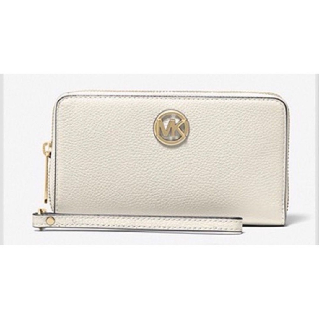 michael kors white wristlet