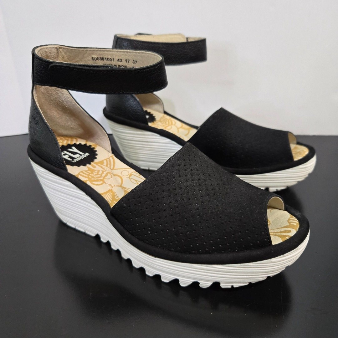 FLY London Womens Yake Leather 2.5 Wedge Sandals Size EU 37/ 6.5 US Black/White