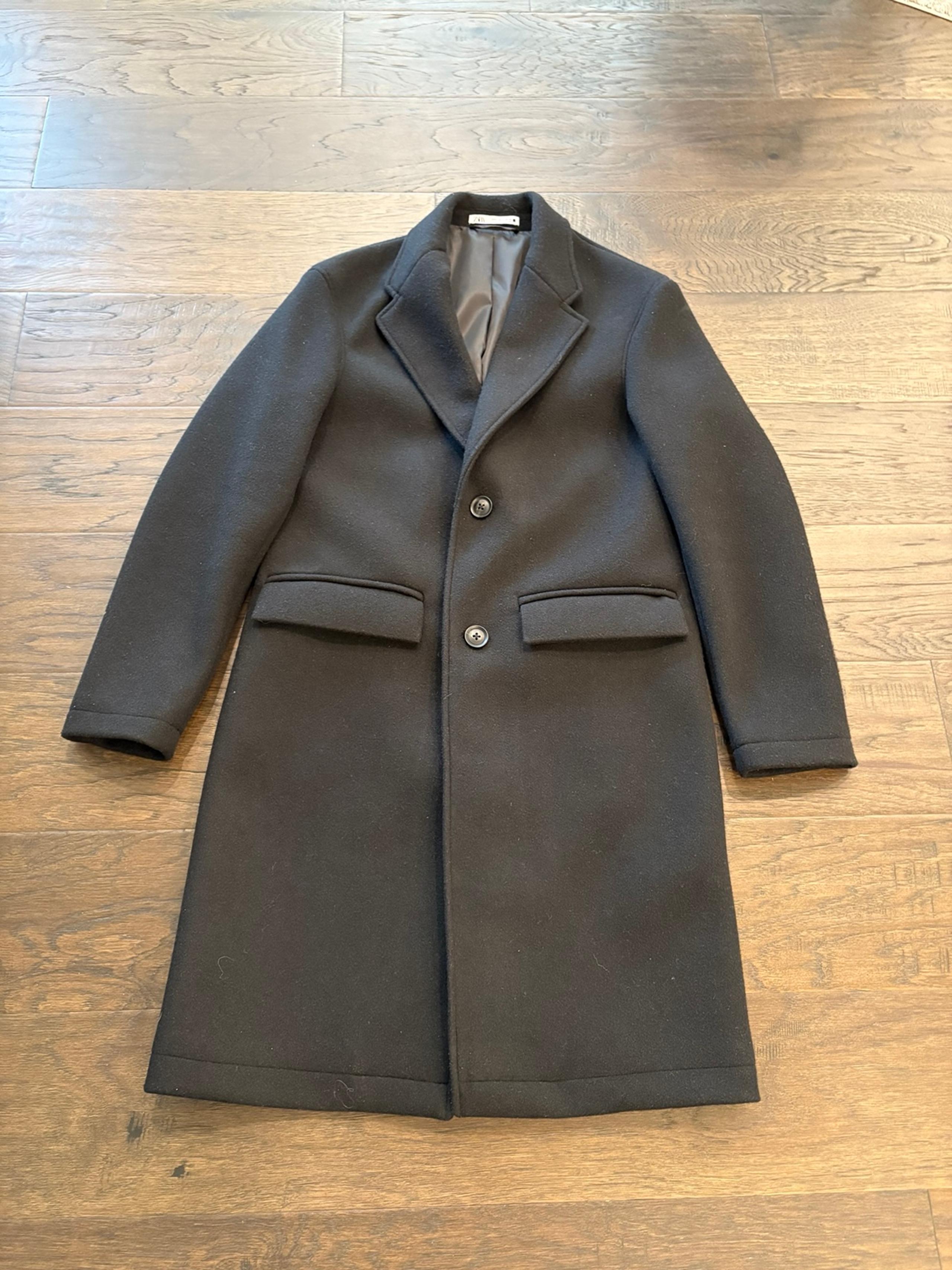 Zara men’s coat size small