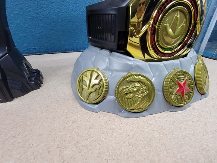 Power Rangers lightning collection Tommy Oliver Master Morpher and Green Ranger