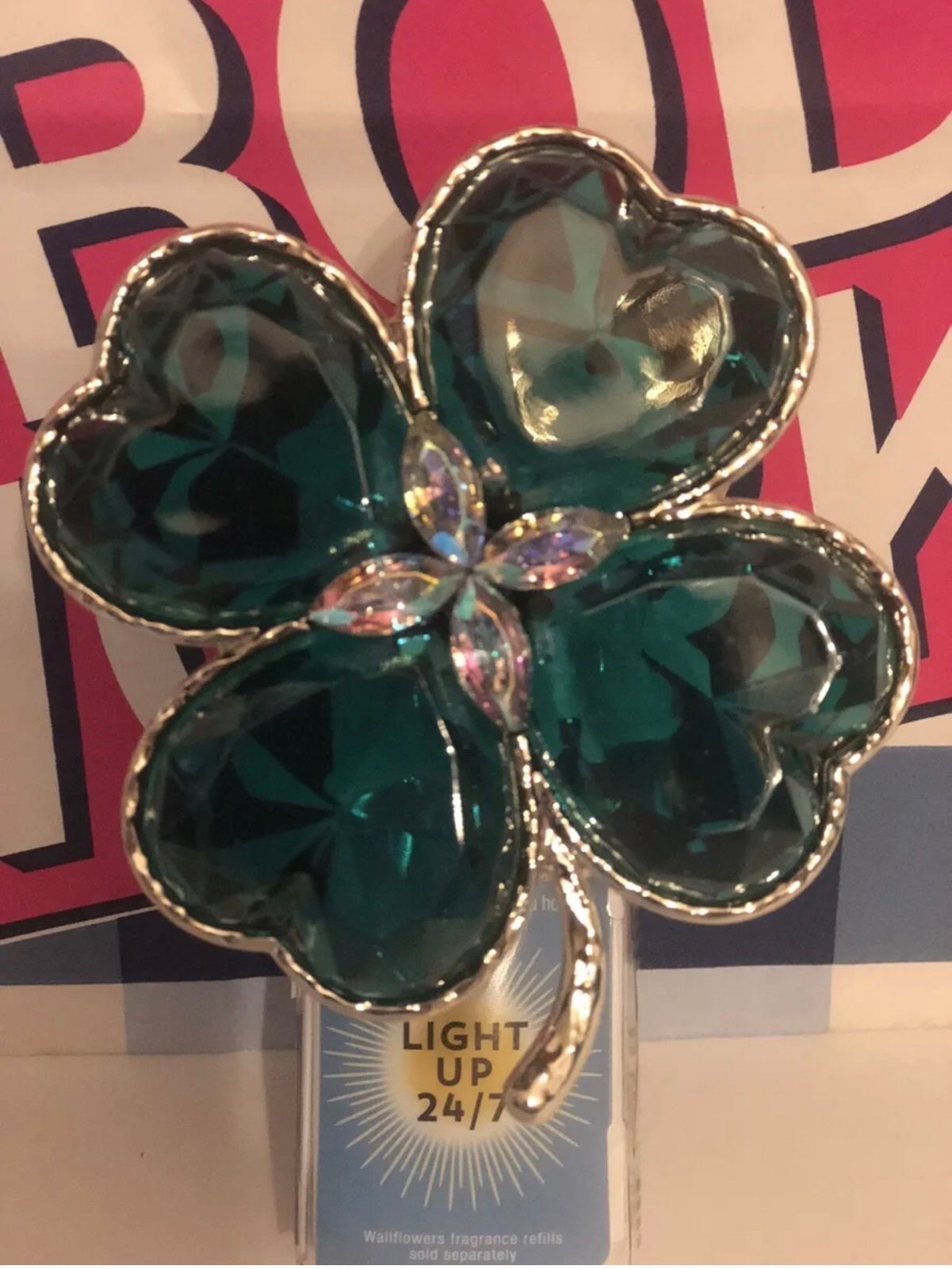 Bath & Body Works St Patricks Day Four Leaf Clover Nightlight Wallflower Plug In