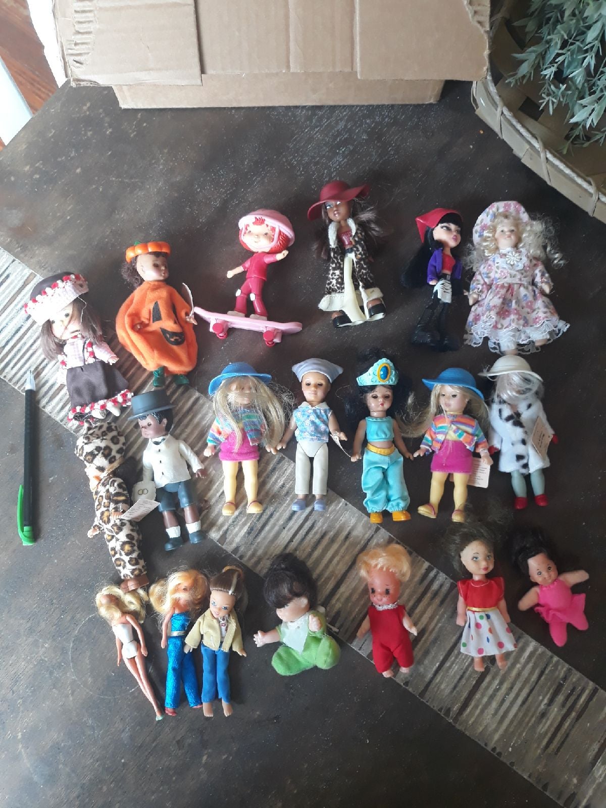 Baby dolls lot