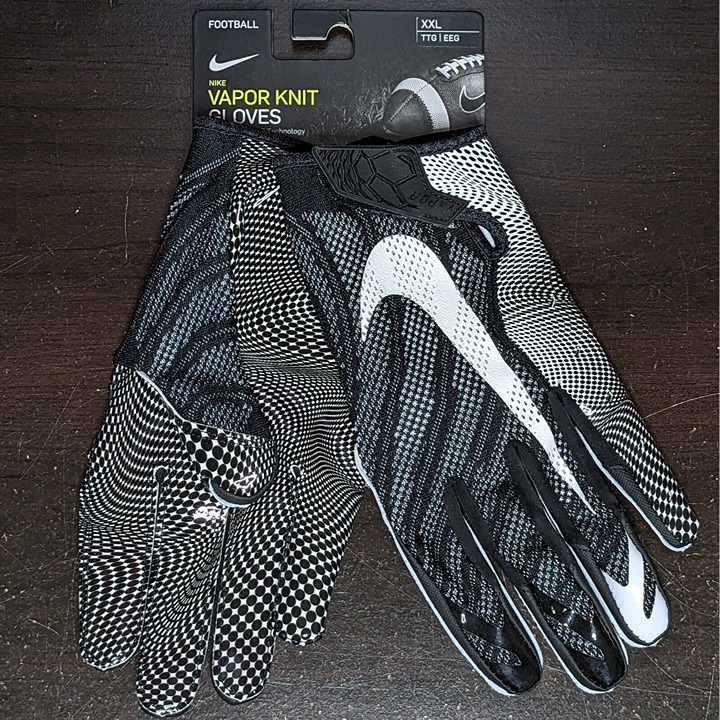 Nike Vapor Knit Magnigrip Black White Football Gloves Men's XXL CJ9259-091 BNWT