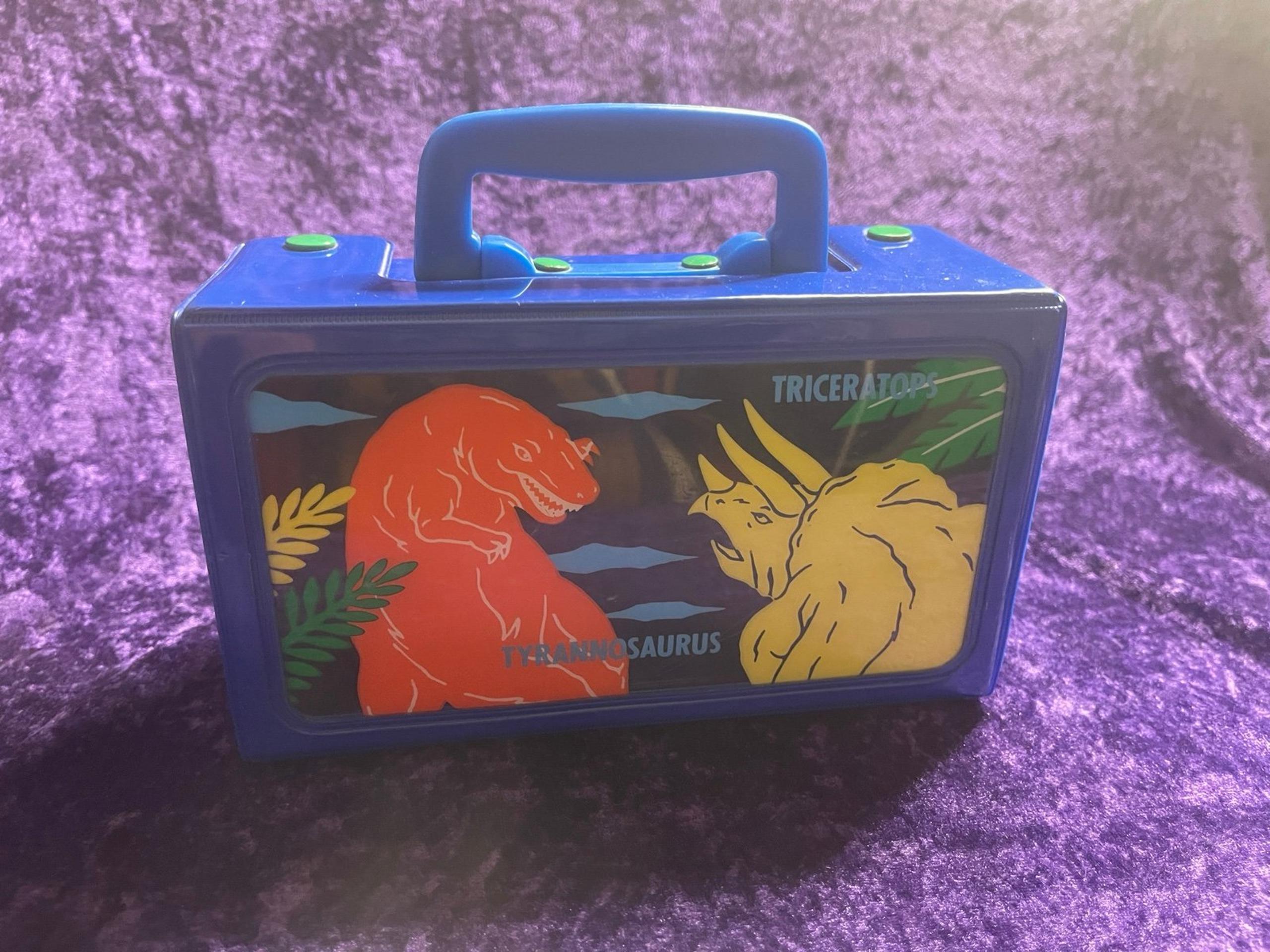 1989 DINOMIGHTIES Trinket vinyl storage case(very rare) - Sanrio