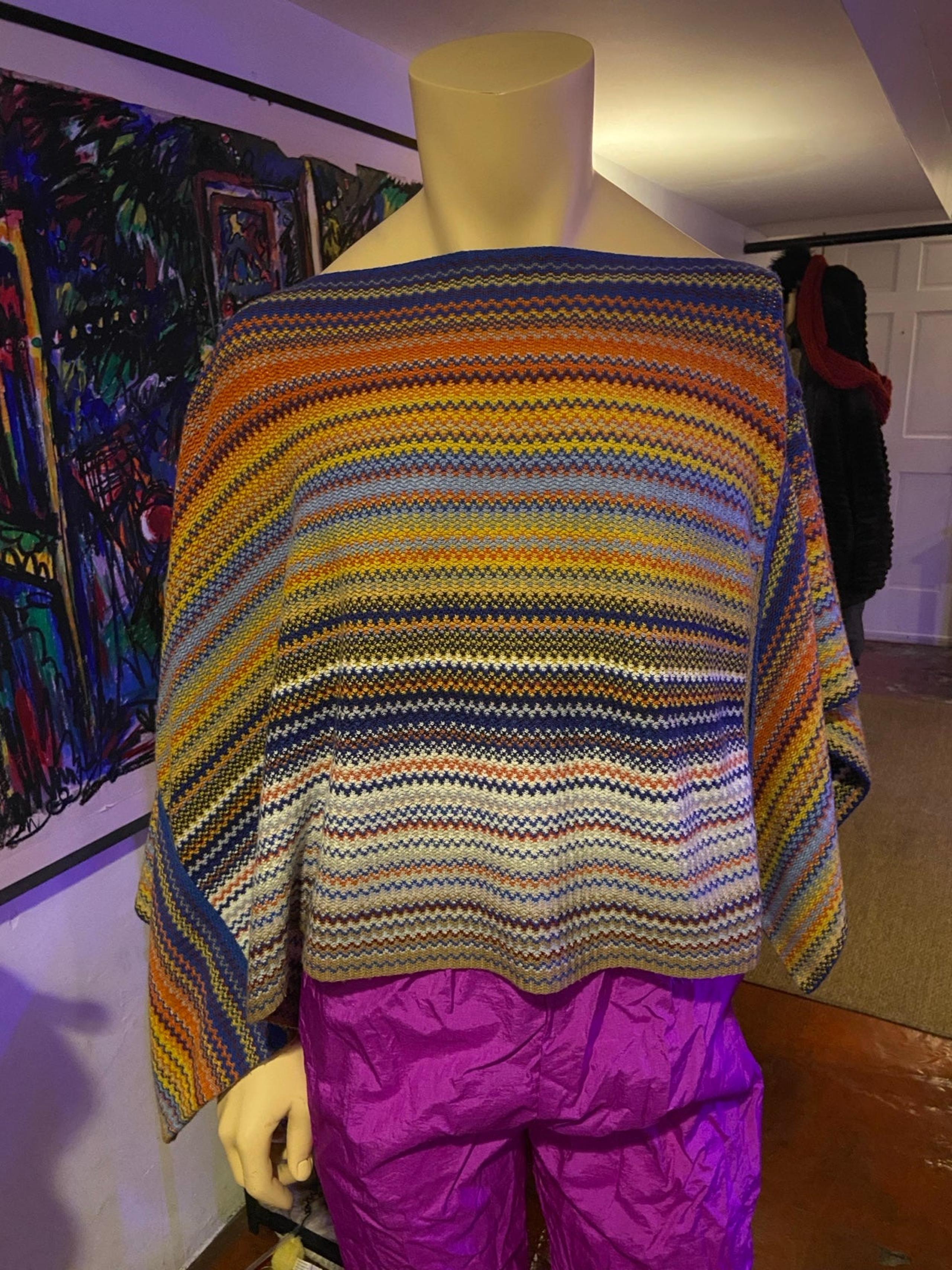 Missoni poncho/sweater with pockets