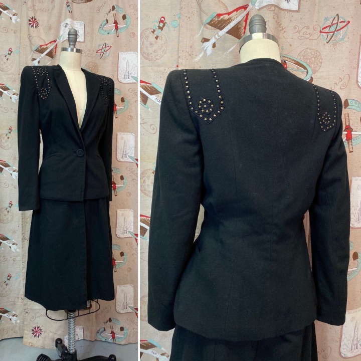 Vintage 1940s Suit • Black • Small