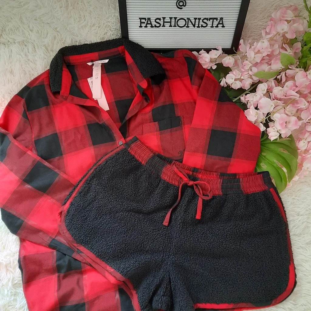 NEW (L) VS Flannel Shirt Cozy Fleece Shorts PJ Set in Lipstick Black Plaid