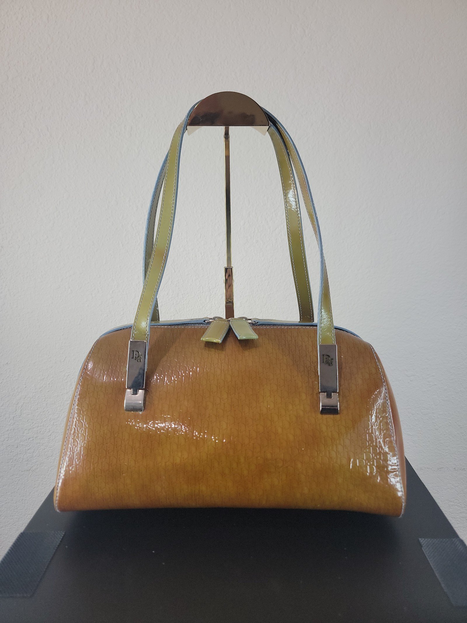 CHRISTIAN DIOR Vintage Diorissimo Patent Leather Handbag