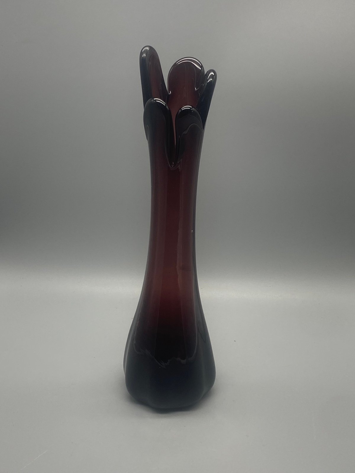 Vintage swung vase fingered plum vase 10”