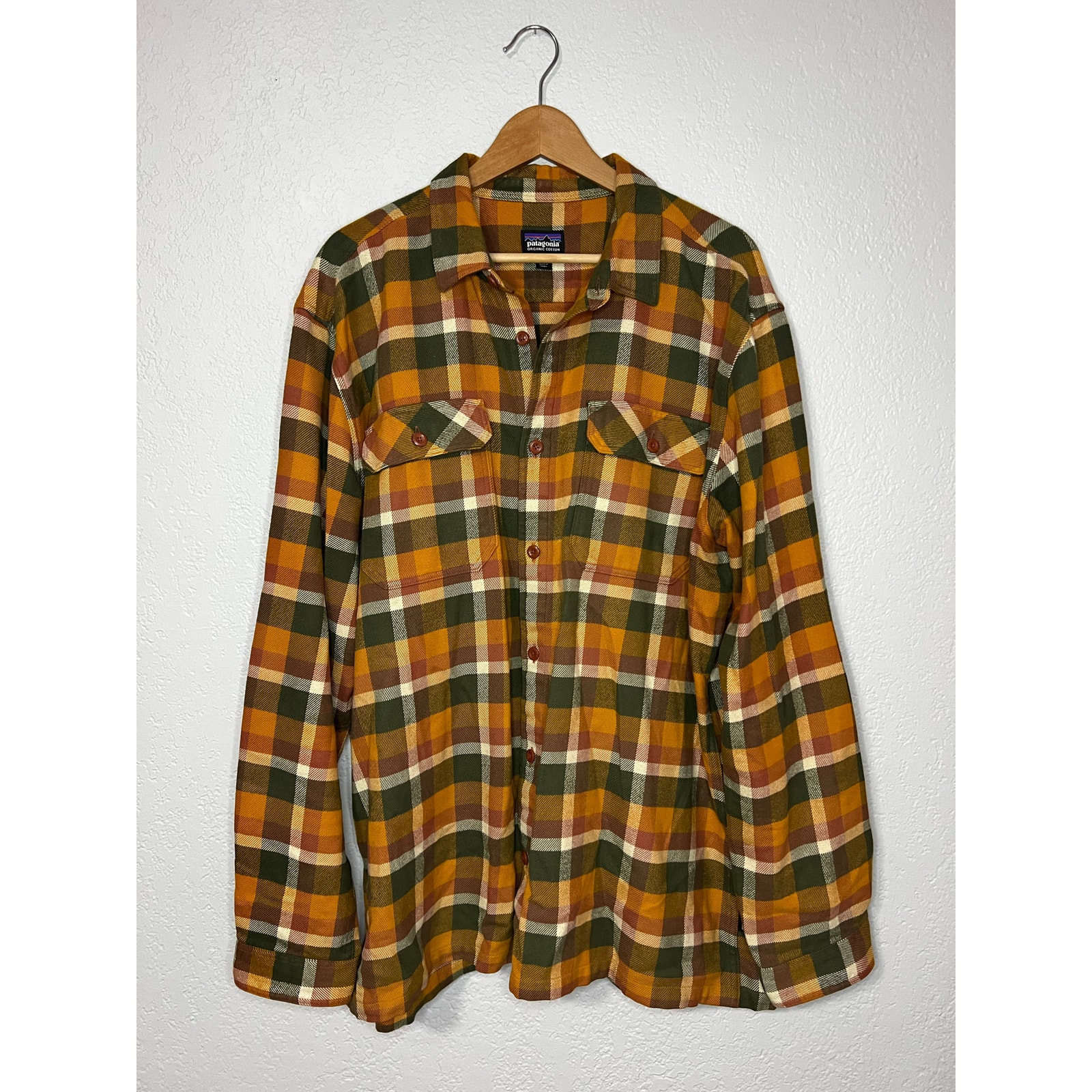 Men's Patagonia Long-Sleeved Fjord Flannel Shirt