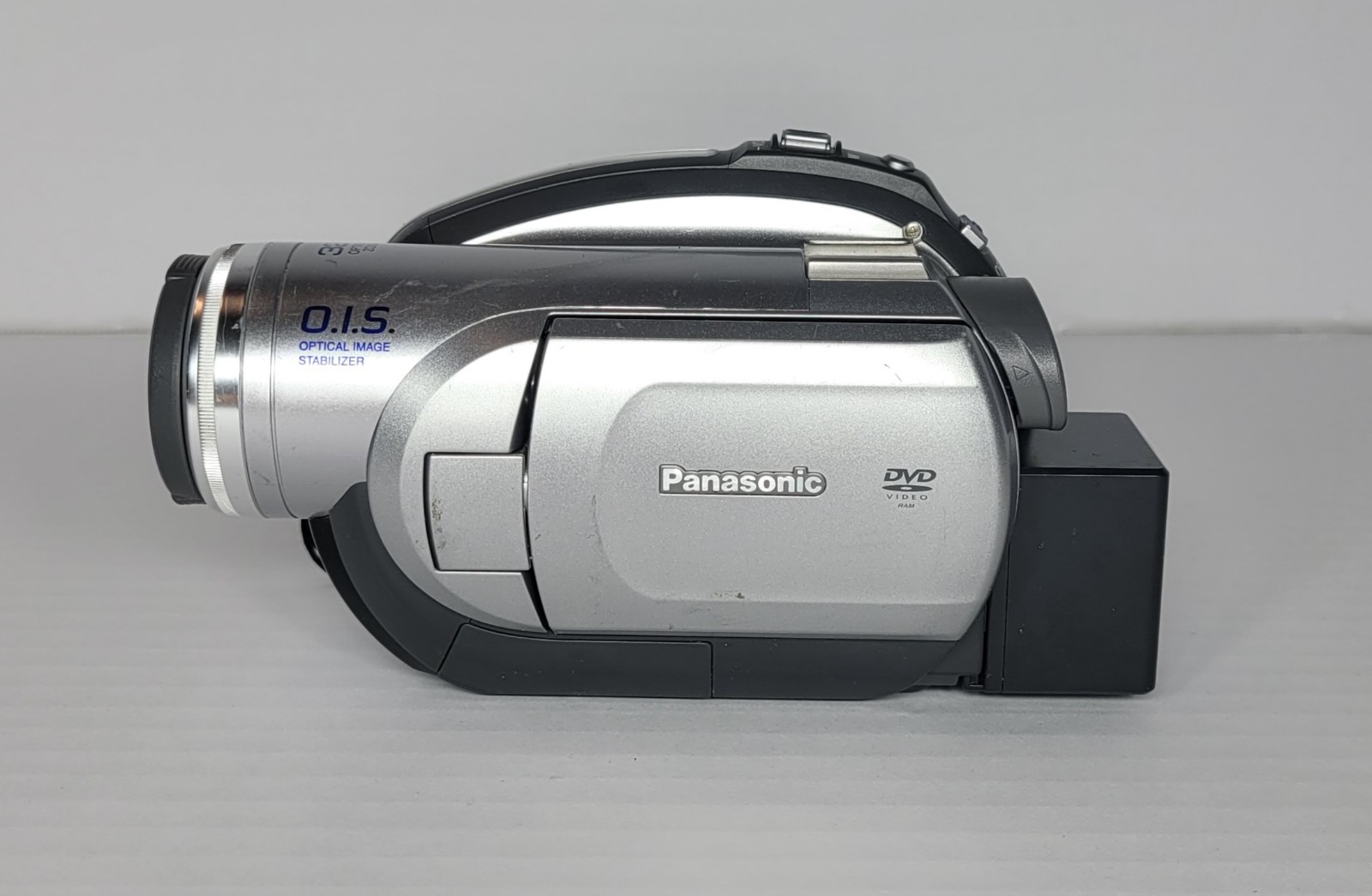 Panasonic VDR-D210 DVD Camcorder No Charger Tested Working