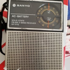 Sanyo AM/FM Radio