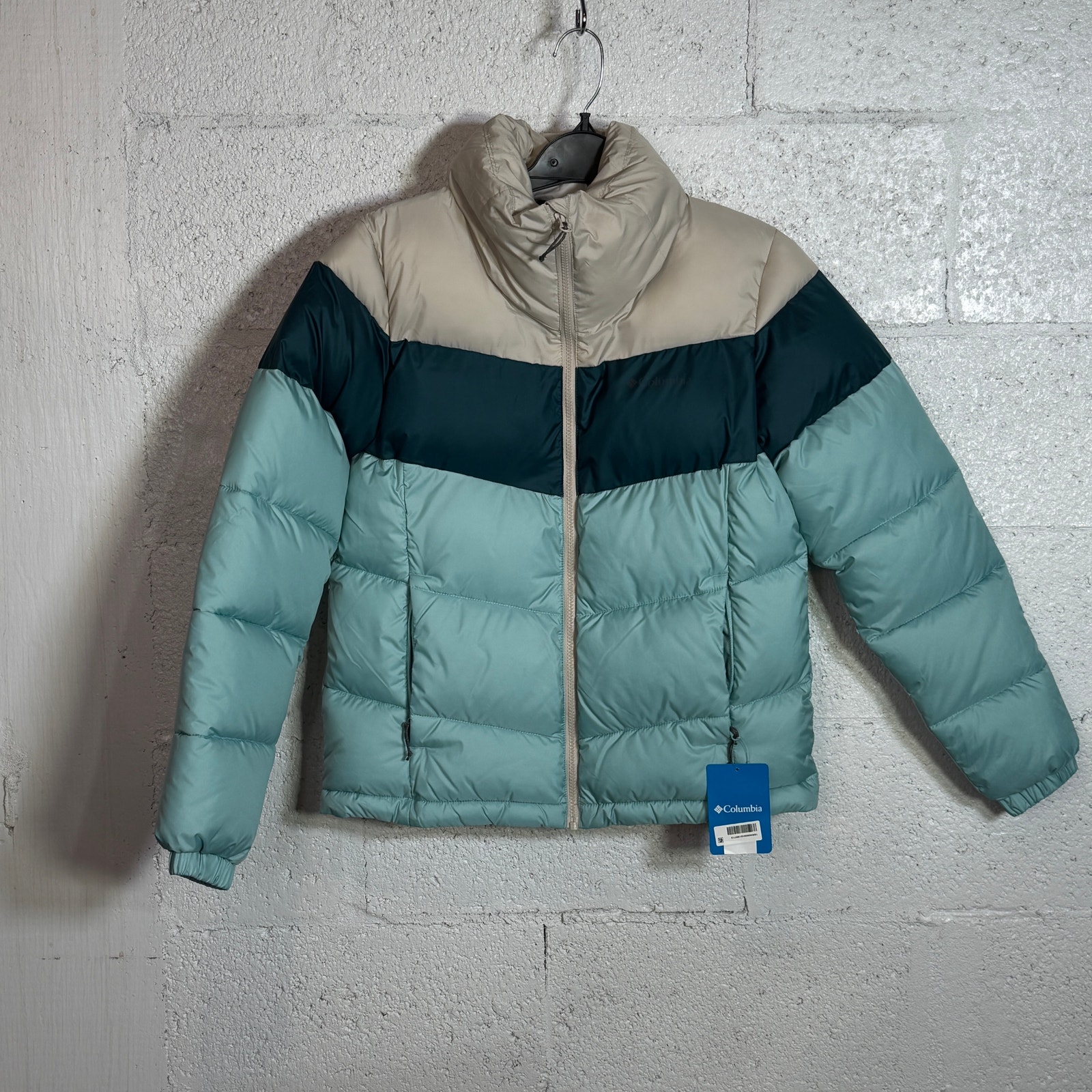 Columbia Women's Puffect colorblock Insulated Jacket Aqua Haze, Nigh Small 180