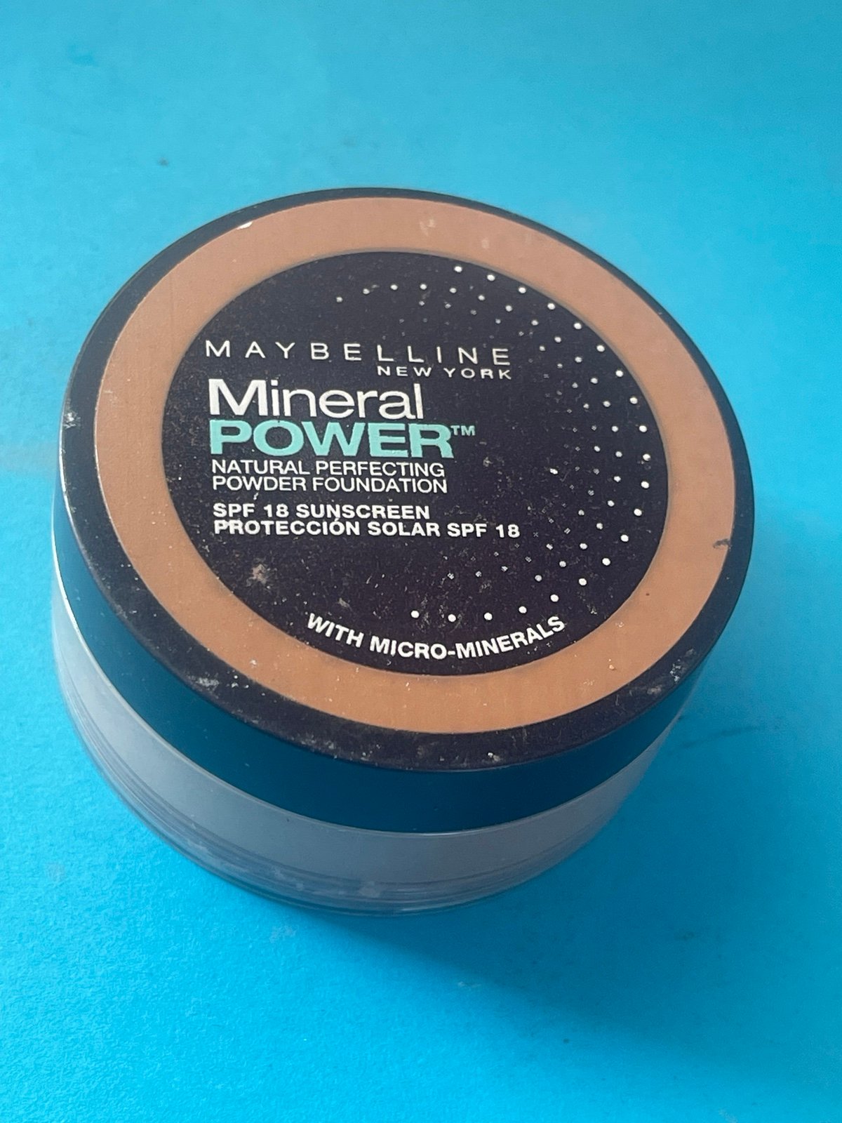 Maybelinne Mineral Power Powder Foundation Natural Perfecting powder foundation