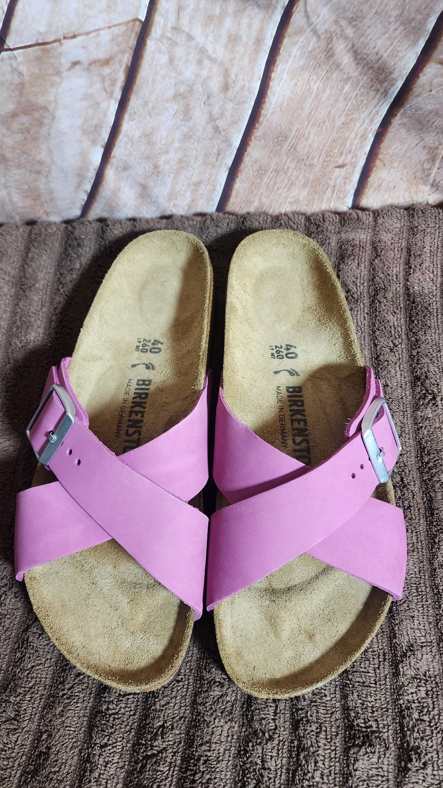 NWOT Birkenstock Siena Women's size 40 Purple Orchid Slides Nubuck Leather