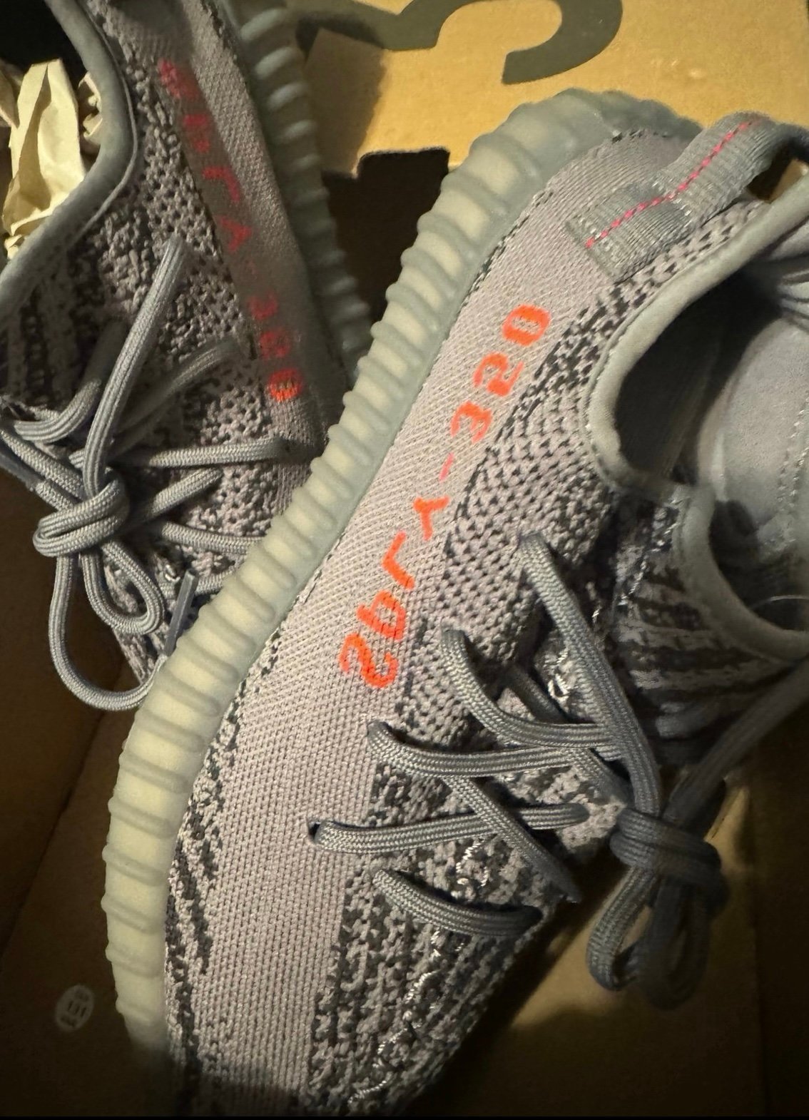 DS Yeezy Adidas Boost 350 V2 Beluga 2.0
