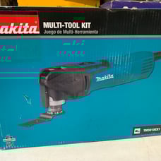 Makita 3-Amp Oscillating Tool Kit TM3010CX1 Makita TM3010CX1 088381651066