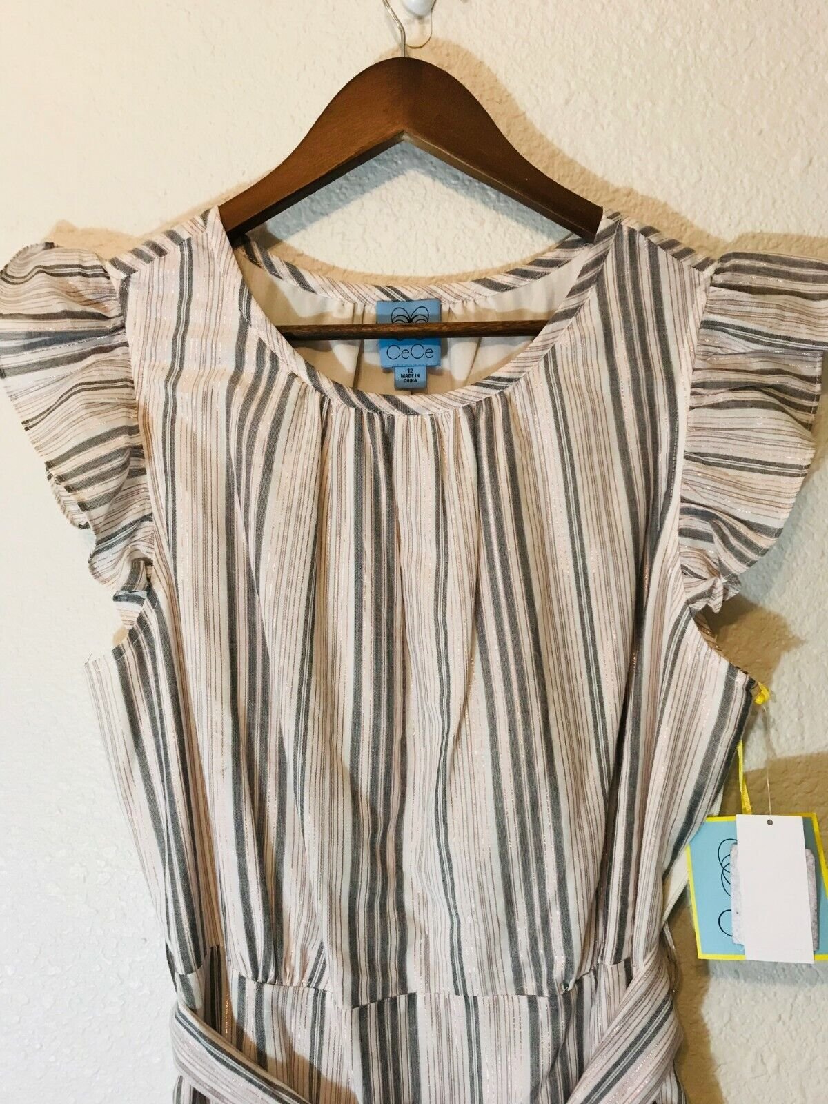 cece women dress size 12 Short Sleeves Crew Neck