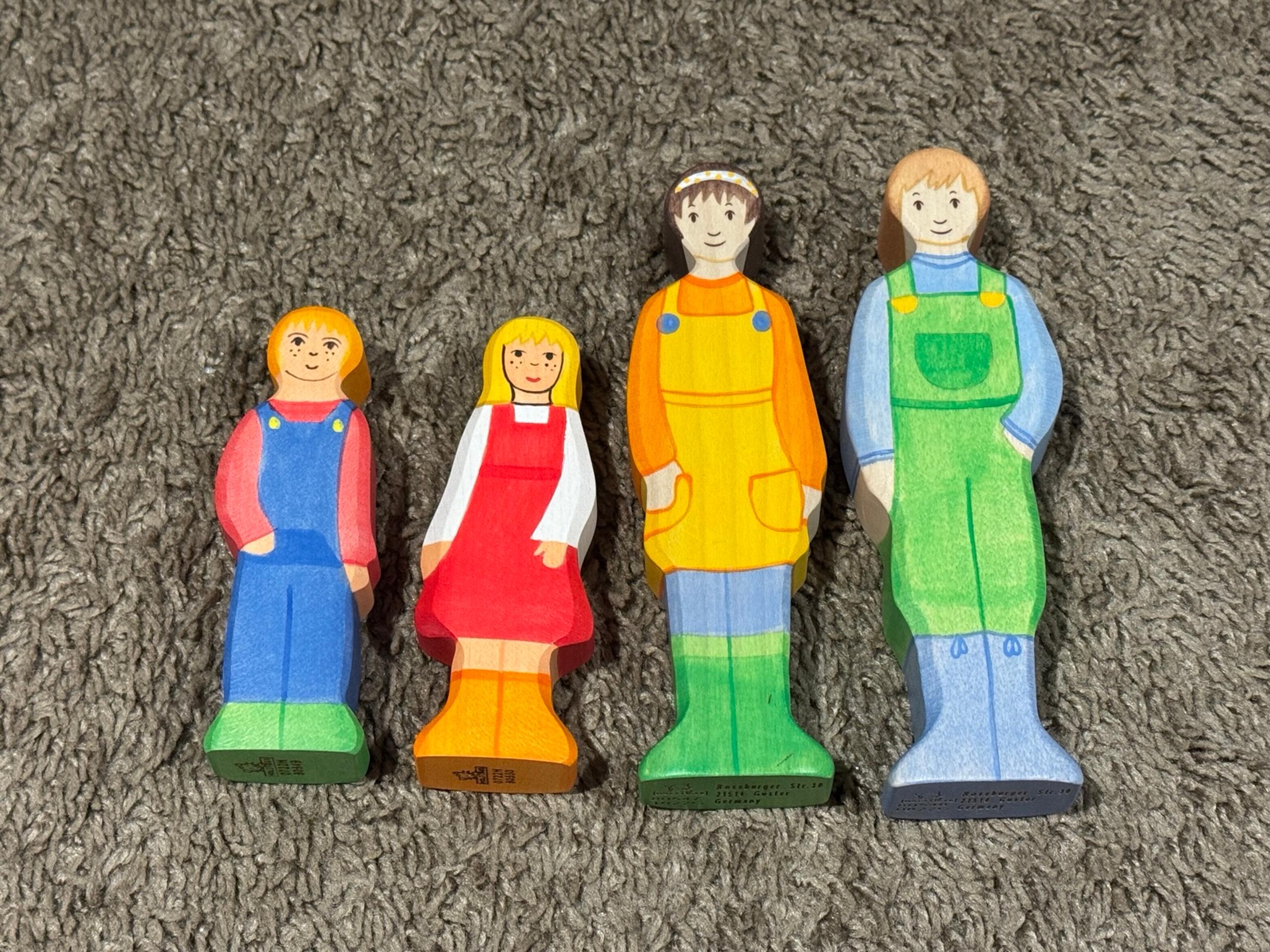 Holztiger Wooden Play Montessori Farmer Wife Son Daughter