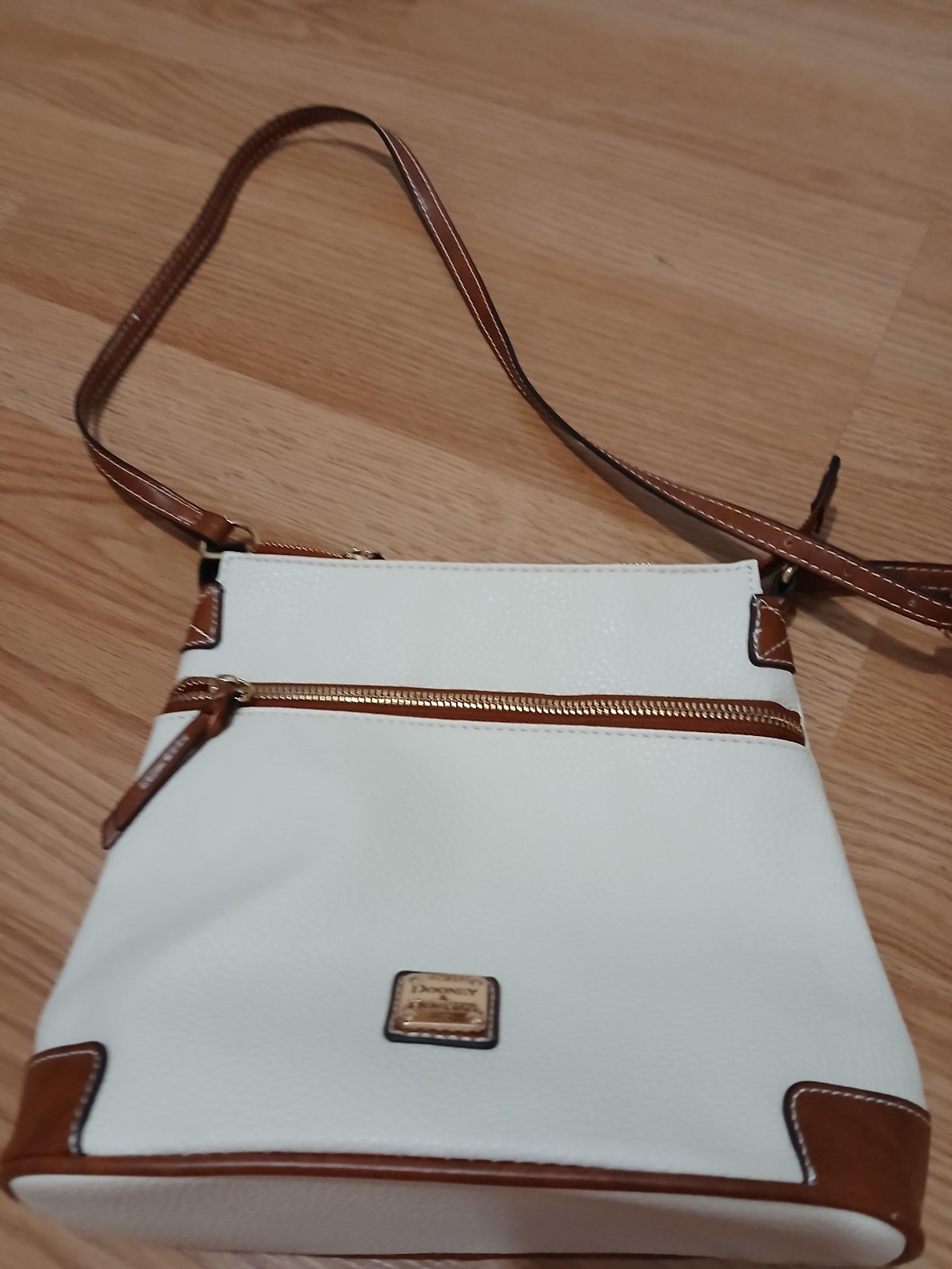 Dooney Bourke crossbody purse