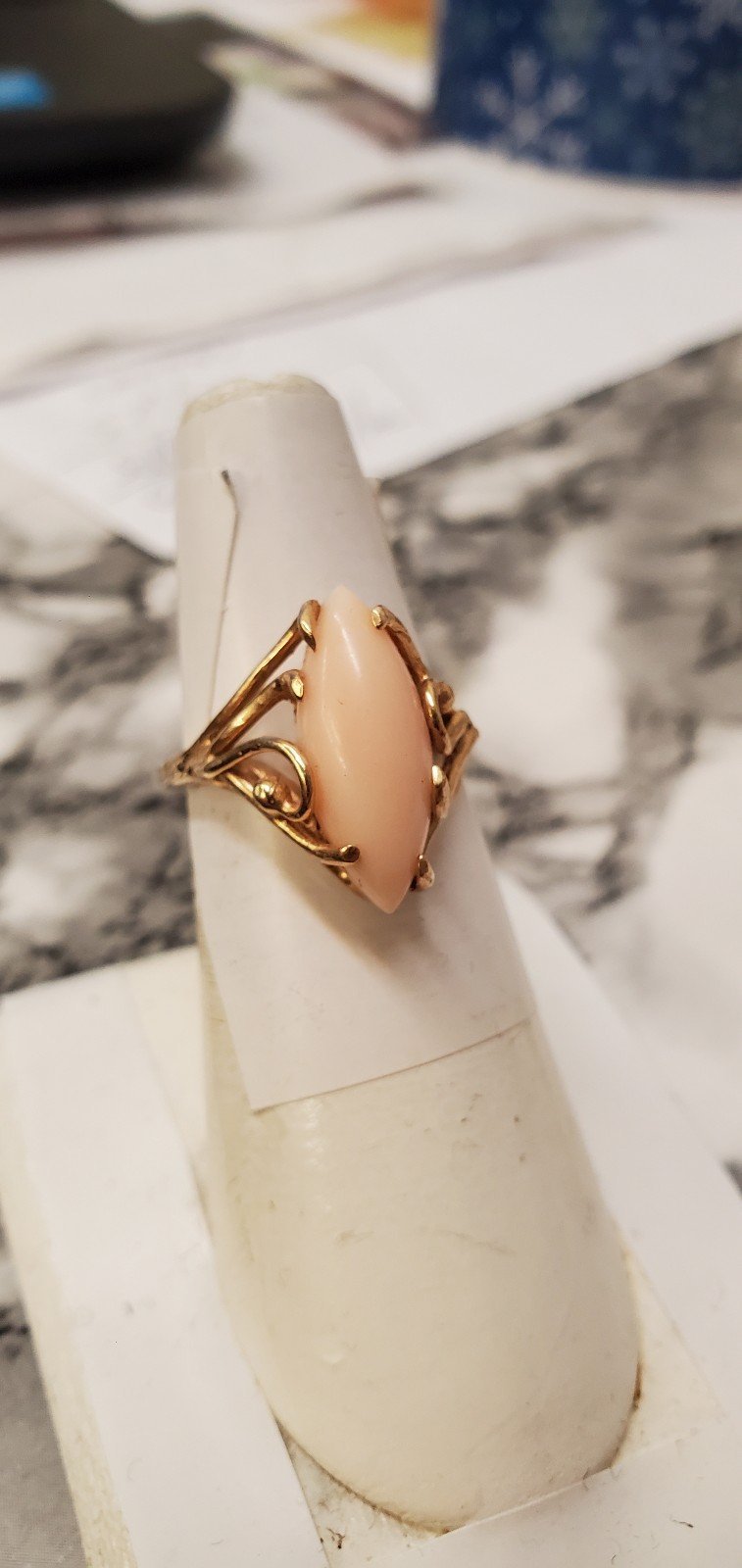 Vintage 14karat Gold pink corral ring, 5.5gr, sz7