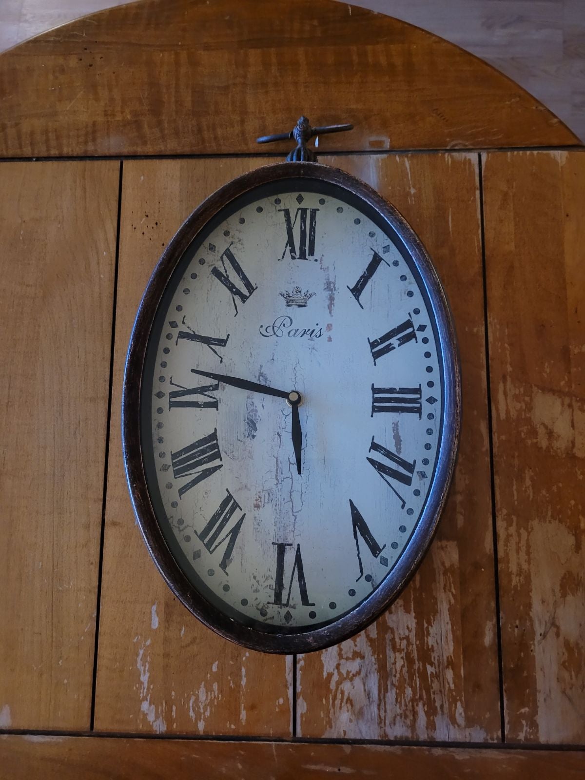 Tall Oval Roman Numeral Paris Clock