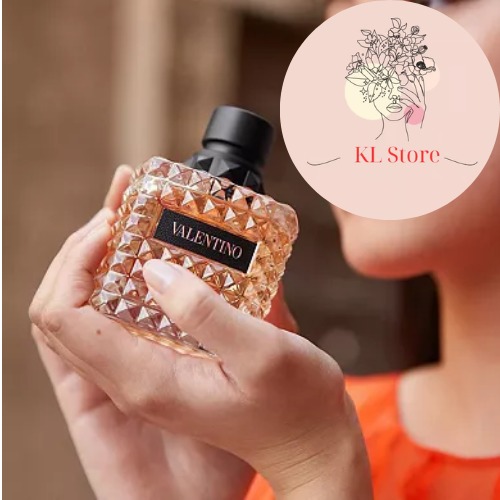 NWT Valentino Donna Born in Roma Coral Fantasy Eau de Parfum Sz: 1 oz KOH100