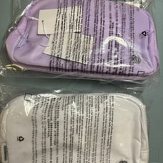 Lululemon everywhere belt bag 1L bundles *** white & lavender ***