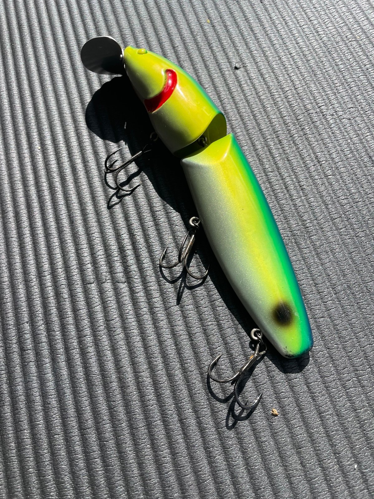 Fishing Lure jointed crank catfish swimbait bait chartreuse Japan vintage