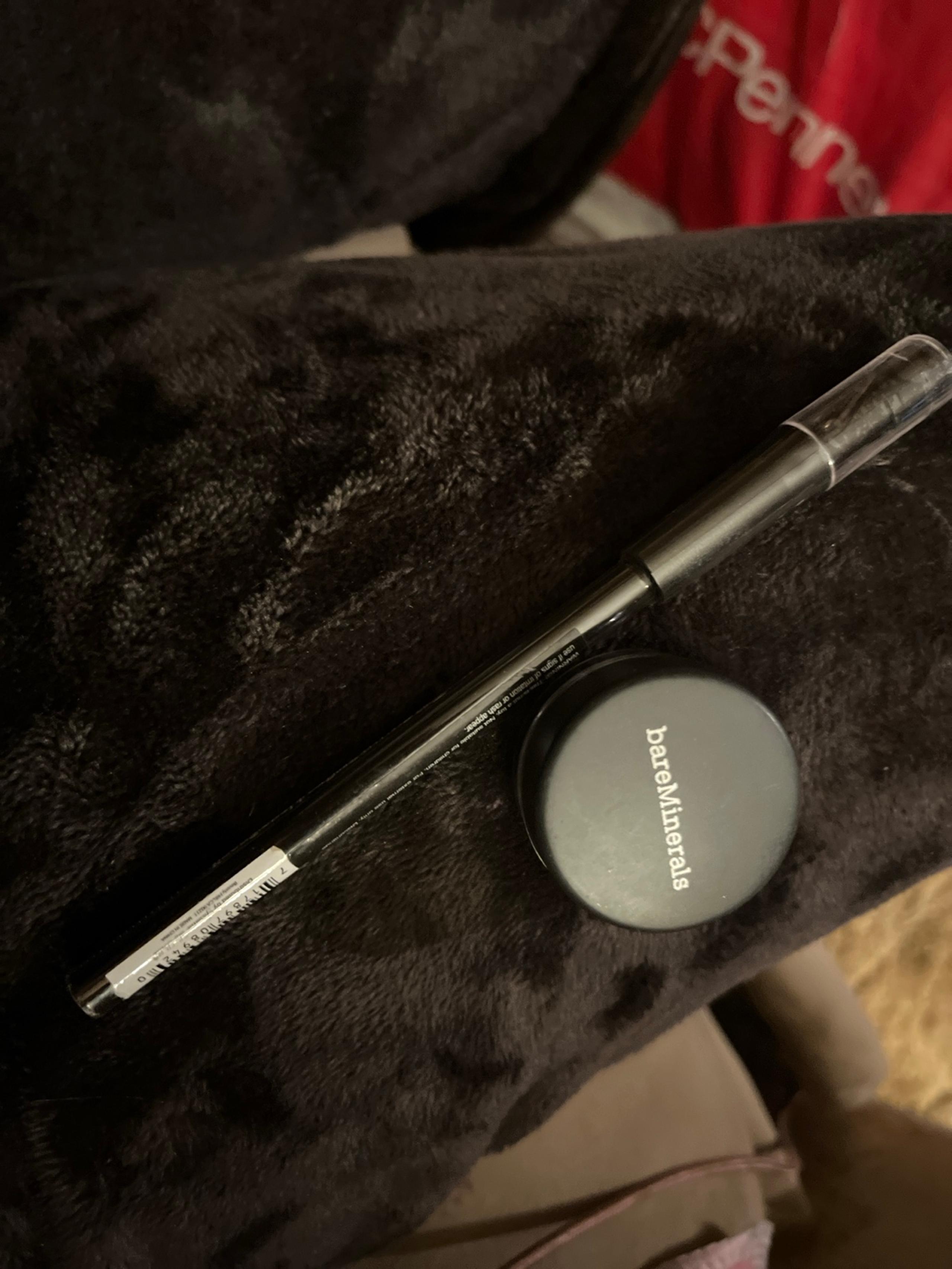 Bare Minerals Loose Eye Shadow in Starry Night and Sweet Shimmer eyeliner pencil