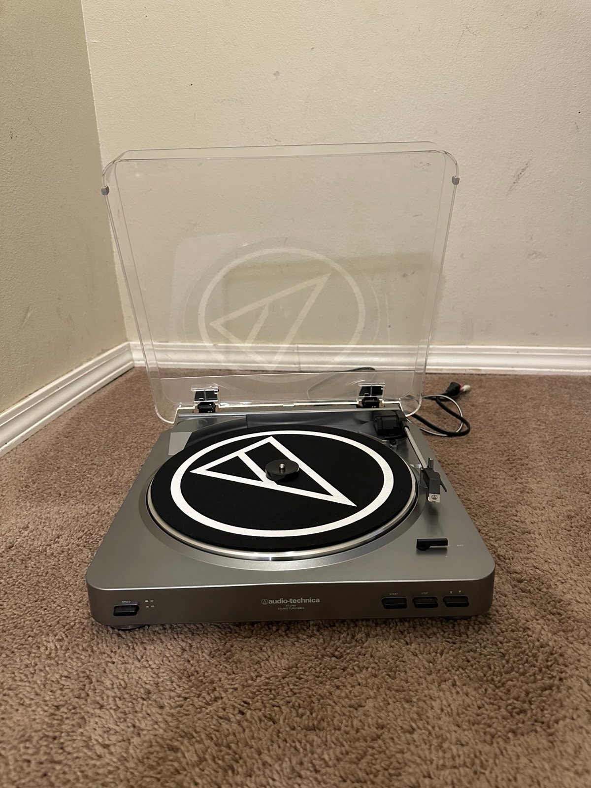 Audio Technica AT-LP60 Vinyl Record Turntable Fully Automatic Belt Driven