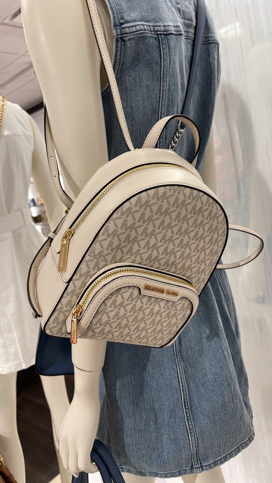 Michael Kors Ladies Backpack Bag Jaycee XS Conv Zip Backpack Ligt Cream NWT