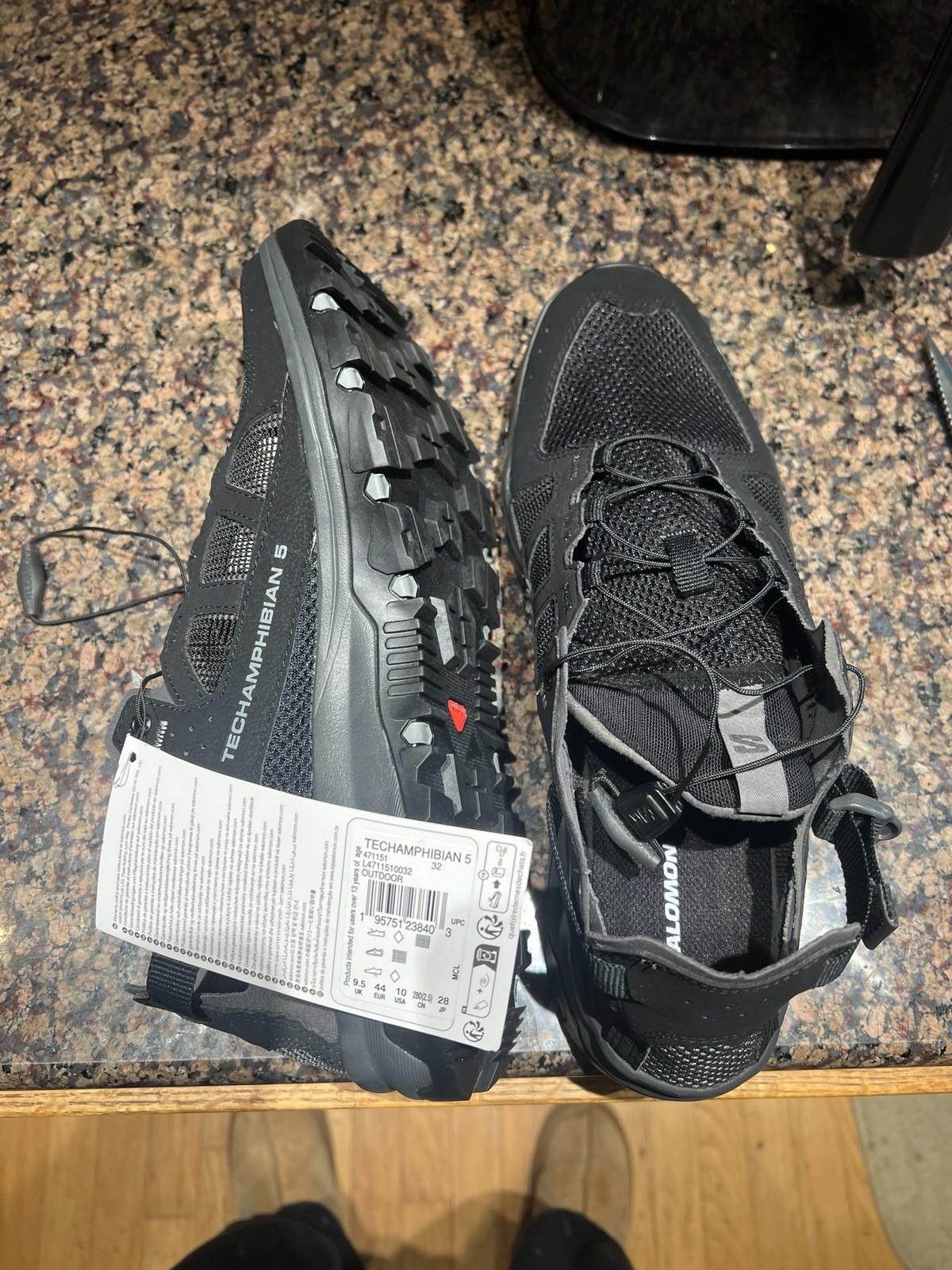 NWT Salomon Techamphibian 5 Black Magnet Monument L47115100 Men's Size 10
