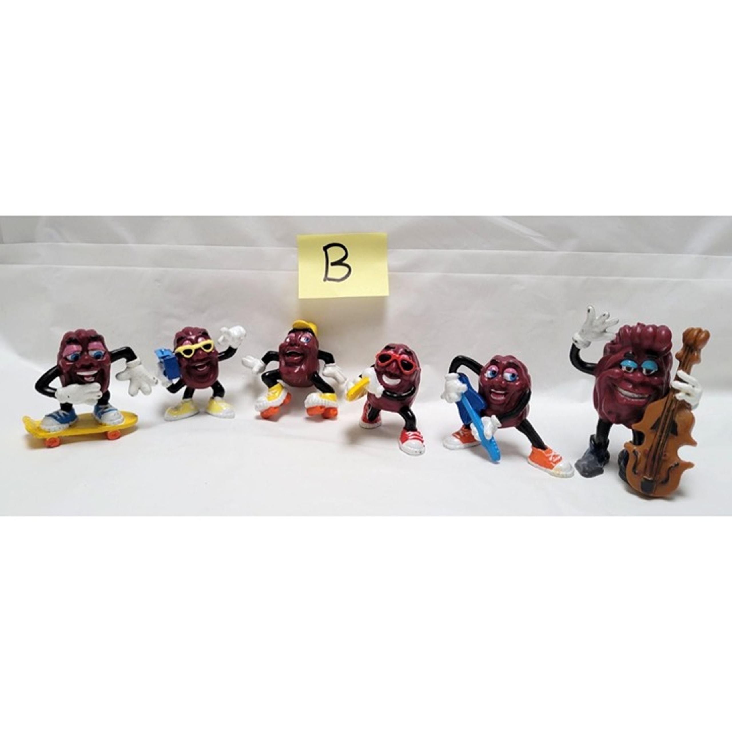 Lot of 6 Vintage California Raisins PVC Figurines Musical Sporty Themes - Lot B