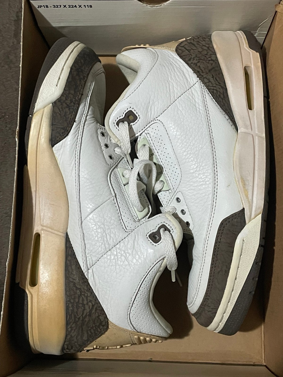2001 Jordan 3 “Mocha Brown” (9.5)