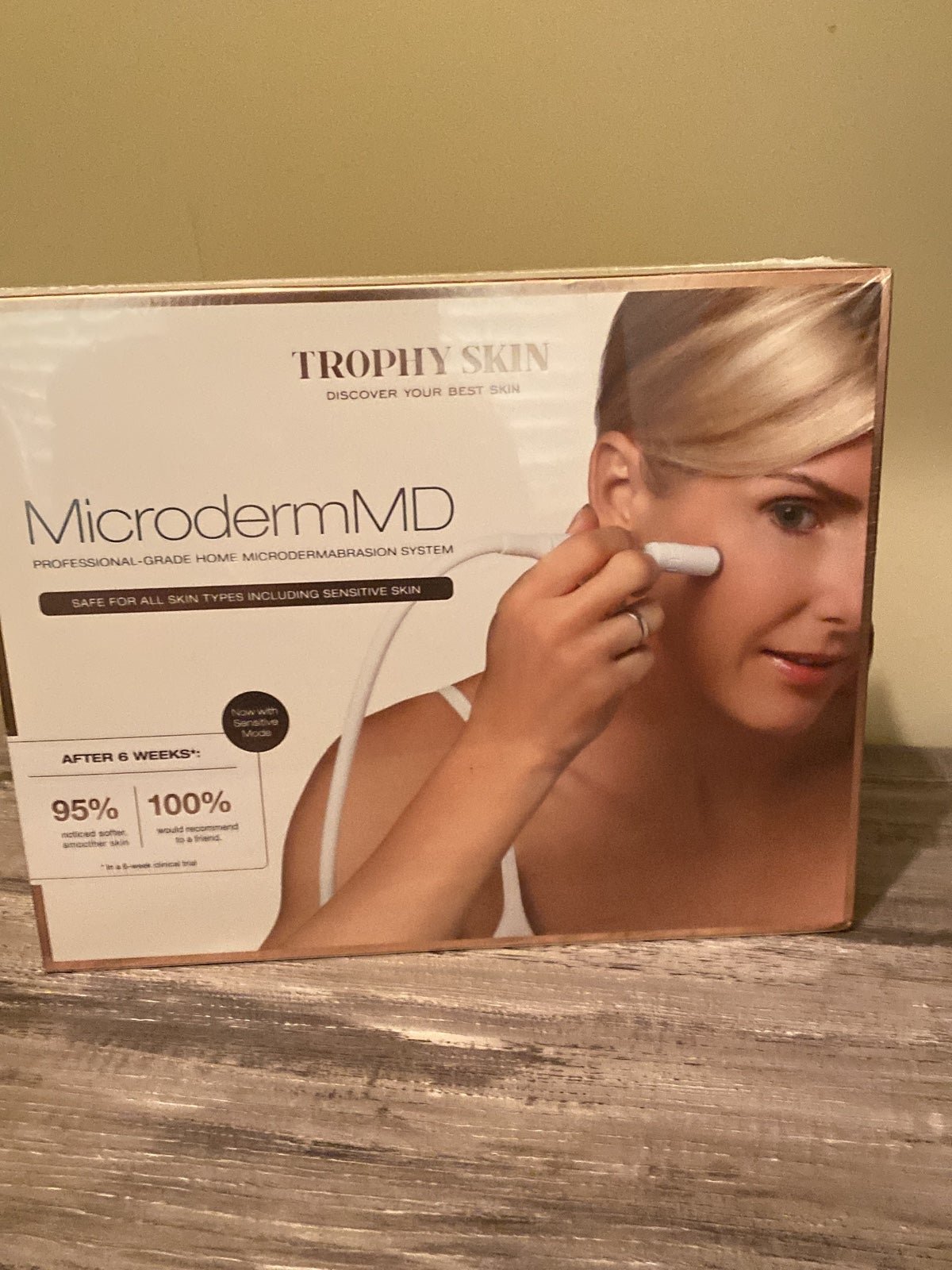 TROPHY SKIN MicrodermMD