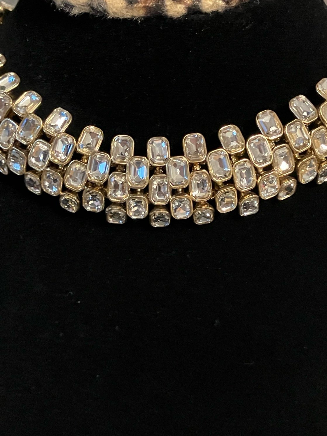 Anne Taylor Stunning Crystal Necklace