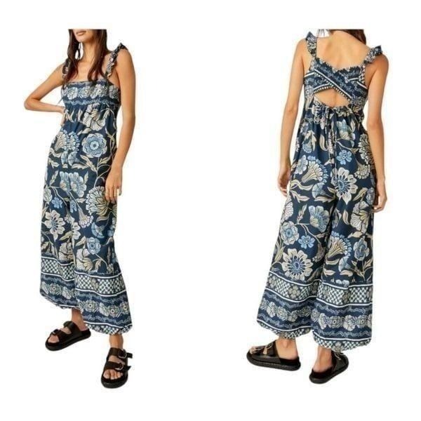 Free People Bali Albright Floral Cotton Jumpsuit Navy Size Medium NWT 148 MSRP
