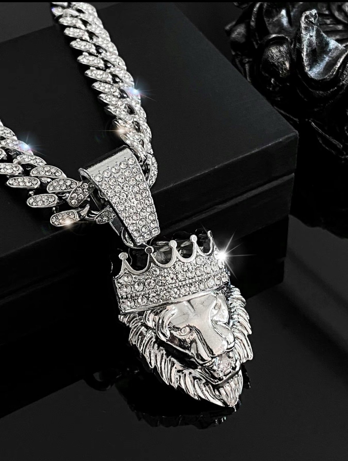 Lion Hip Hop Lion Warrior Moissanite necklace & pendant ‼️‼️‼️ BRAND NEW ‼️‼️‼️