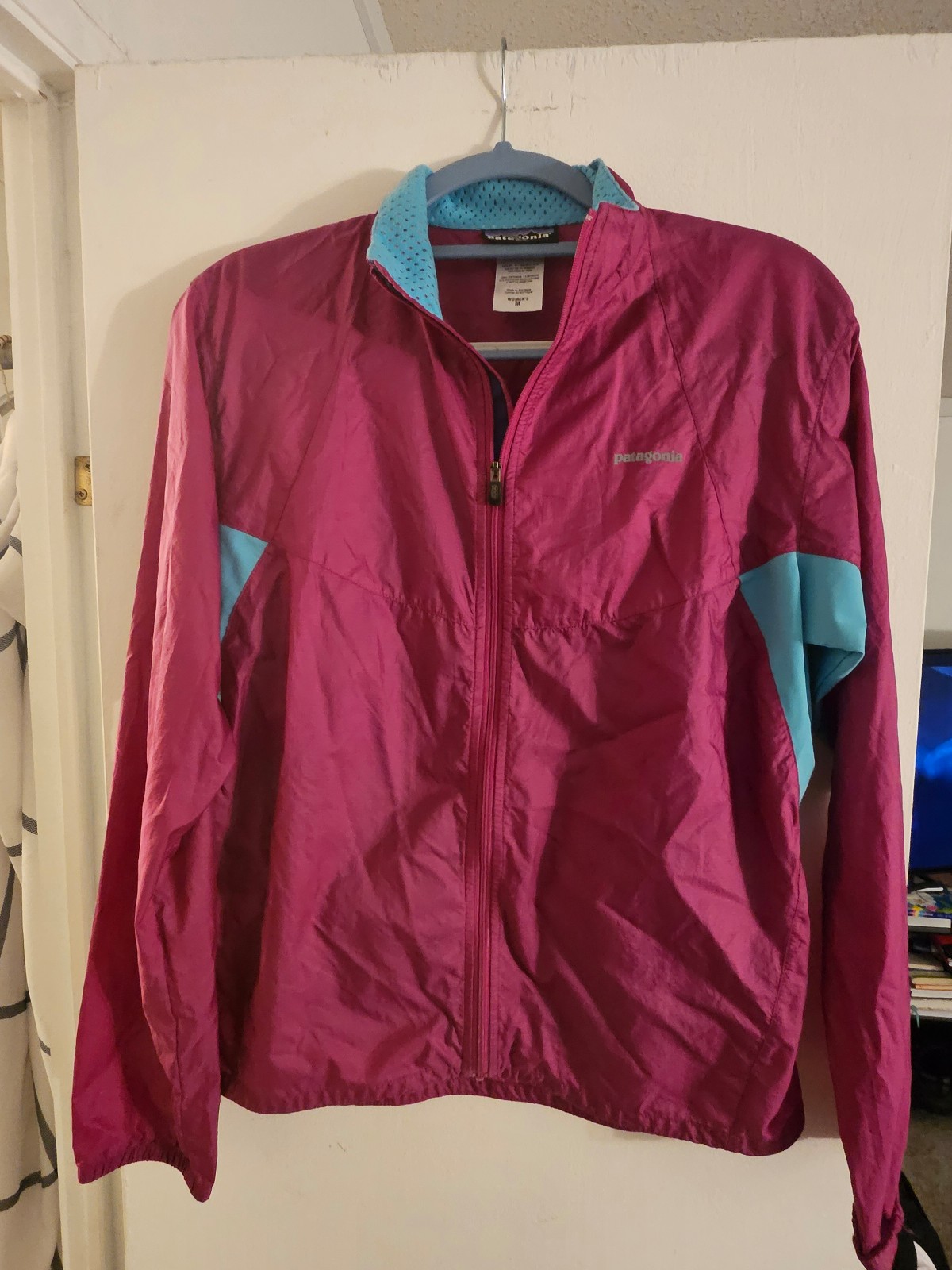 Women's Medium Patagonia Nine Trails Jacket Ultralight Packable Hiking Full zip