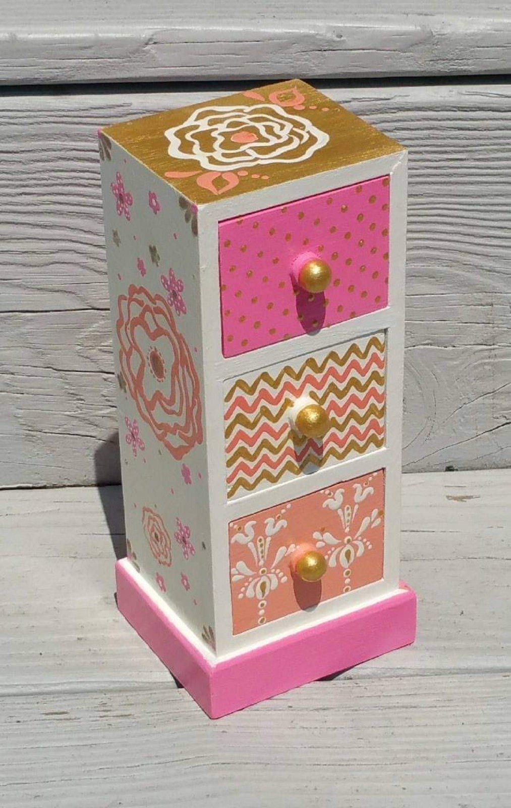 Jewelry box pink and gold wooden jewelry box