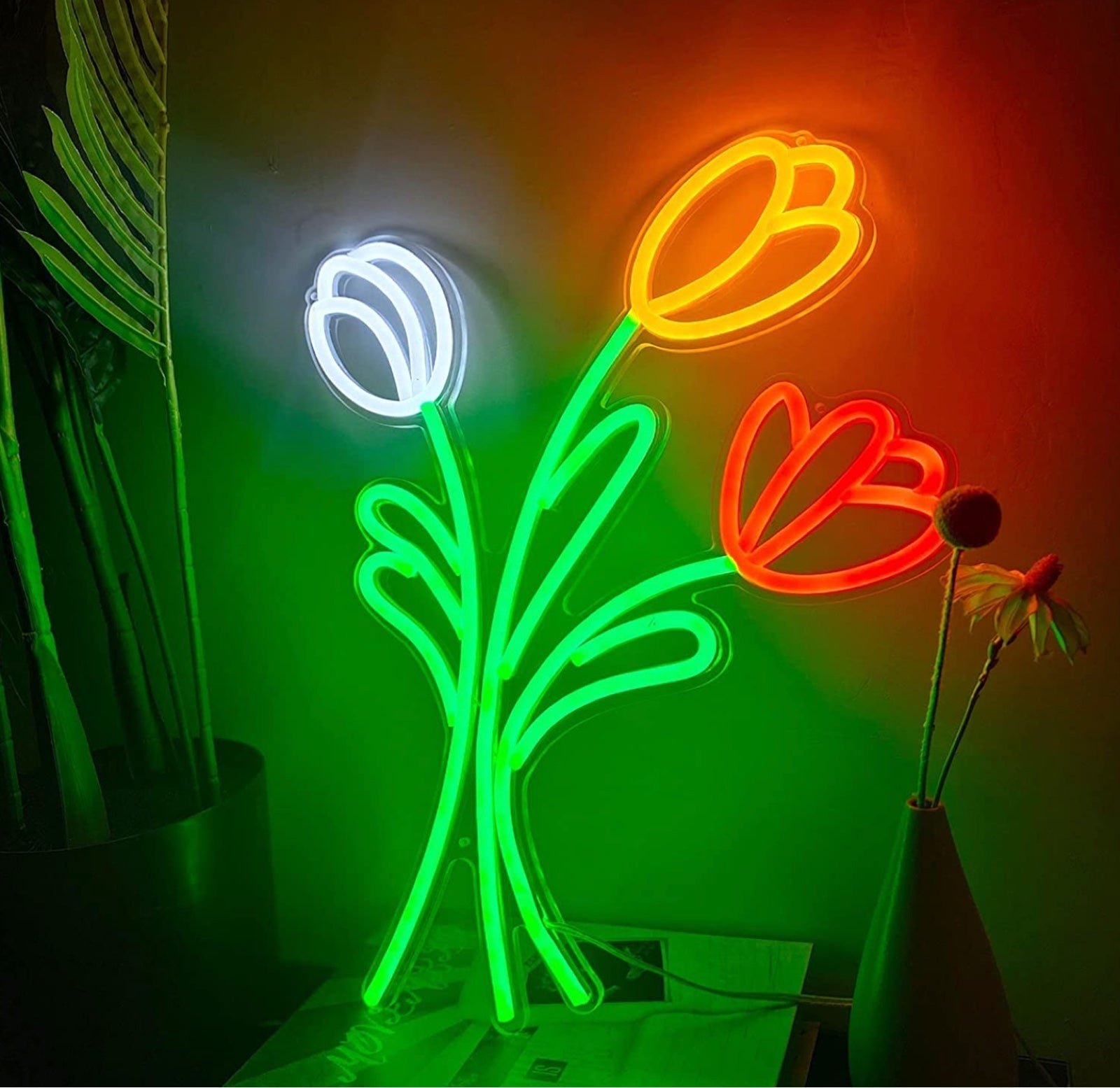 Adorable Bright Color Tulip Flowers LED Night Light Room Wall Decoration