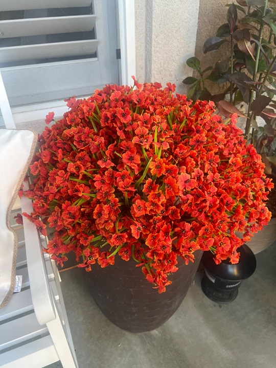 21 Bundles Artificial Outdoor UV Resistant Flowers No Fade Fake Outside Flowers
