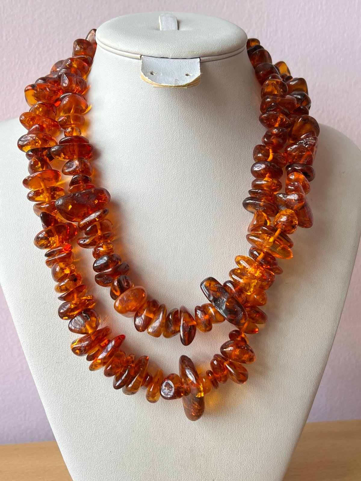 VINTAGE NATURAL LAR HONEY AMBER BEADS NECKLACE LONG GORGEOUS VERSATILE WEAR
