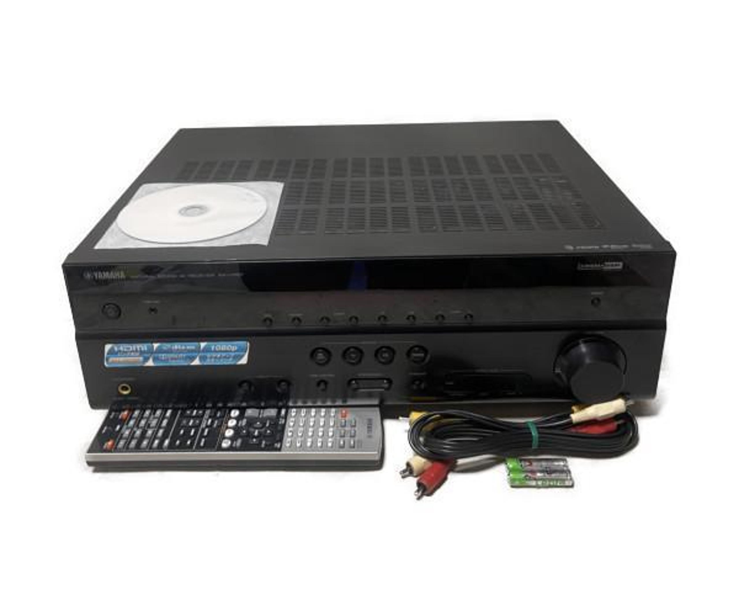 Fully functional, excellent condition YAMAHA AV Receiver (black) RX-V567