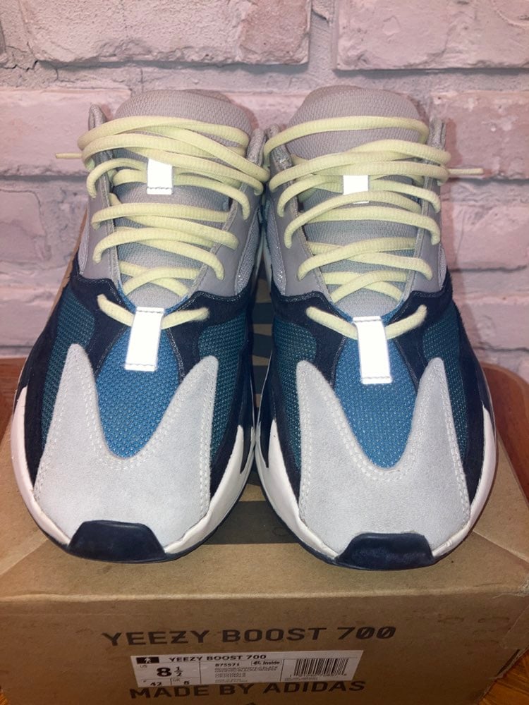 Yeezy Adidas Boost 700 Wave Runner in So