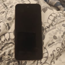 ipod touch 5th generation 16gb AS IS