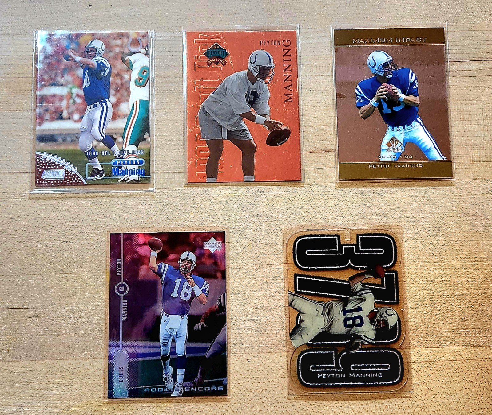 Peyton Manning 5 Card Rookie and Insert Lot!!