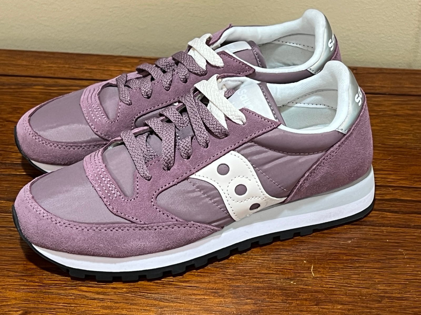 Women's 6.5 Saucony Jazz Triple Lavender Purple Suede Running Shoes Sneakers