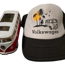 Red 1962 Volkswagen Kombi Diecast Wagon Van With Trucker Hat